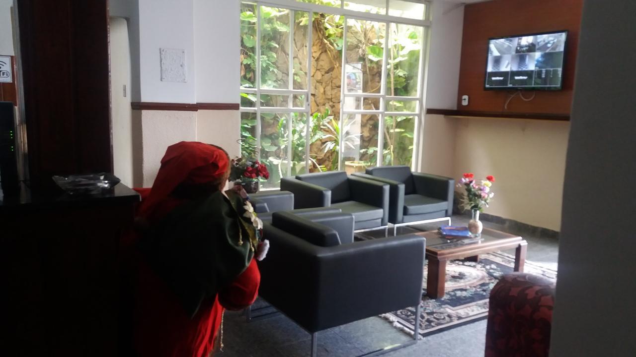 Hotel Elite Luziânia Dış mekan fotoğraf